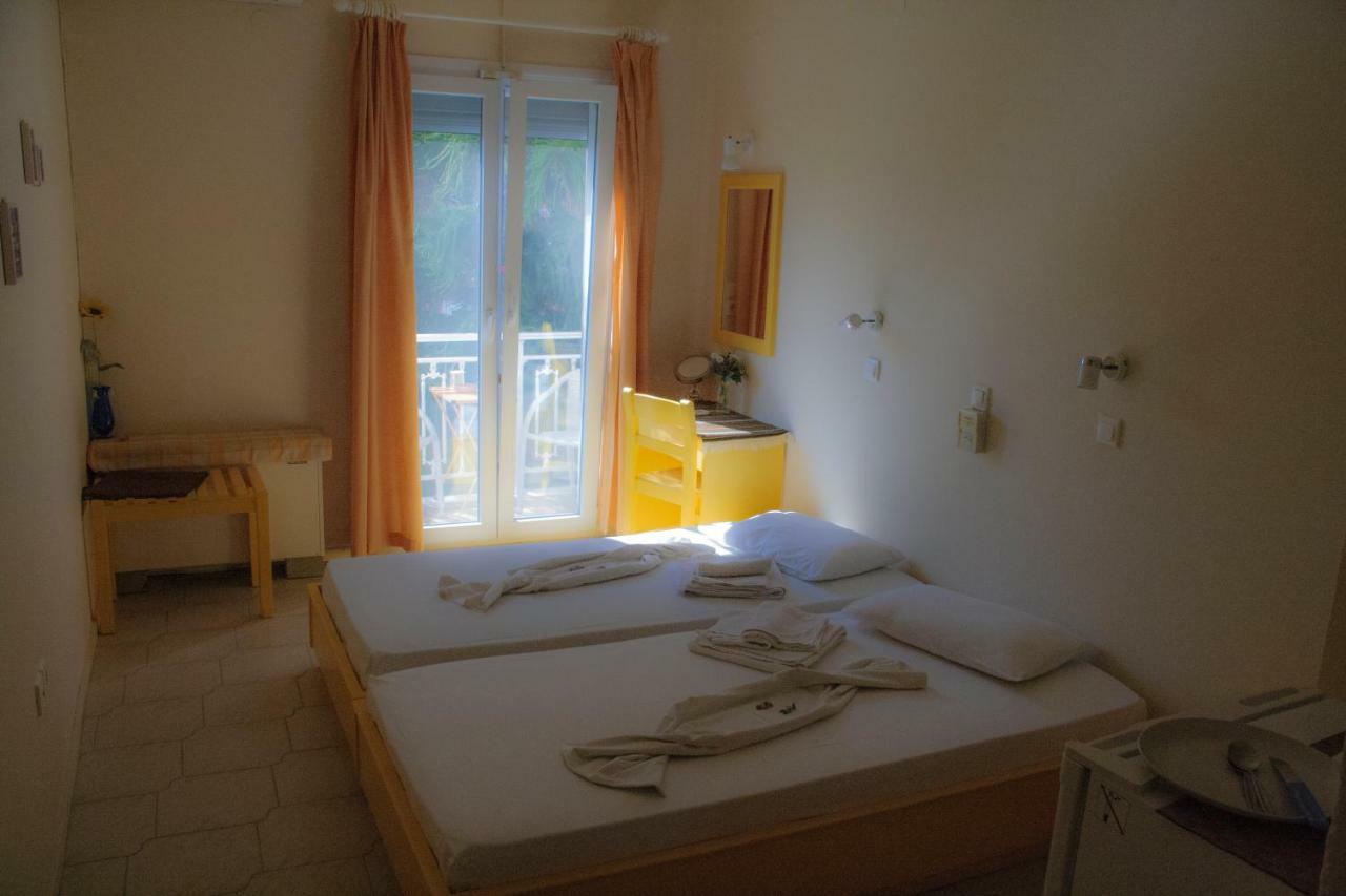 Spiti Hotel Ireon Exterior photo